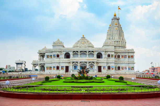 Modern temple construction detailing
